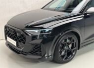 Audi RSQ8 Performance