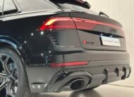 Audi RSQ8 Performance
