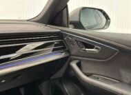 Audi RSQ8 Performance
