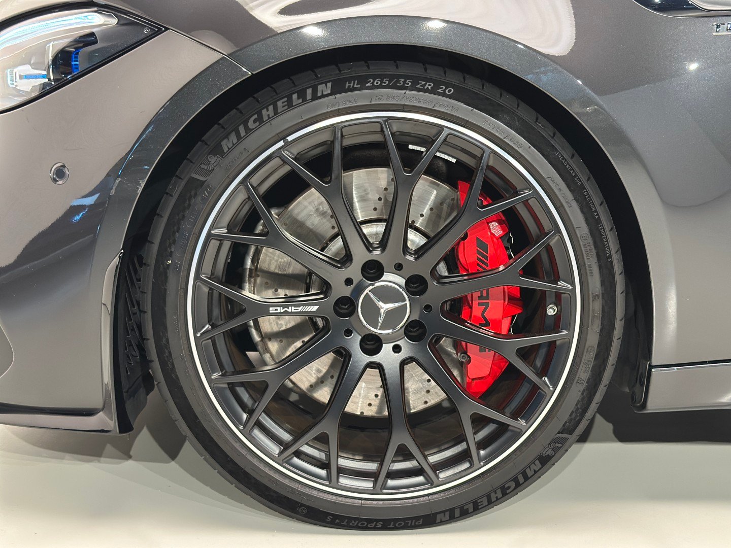Mercedes-Benz C63 AMG S E Performance